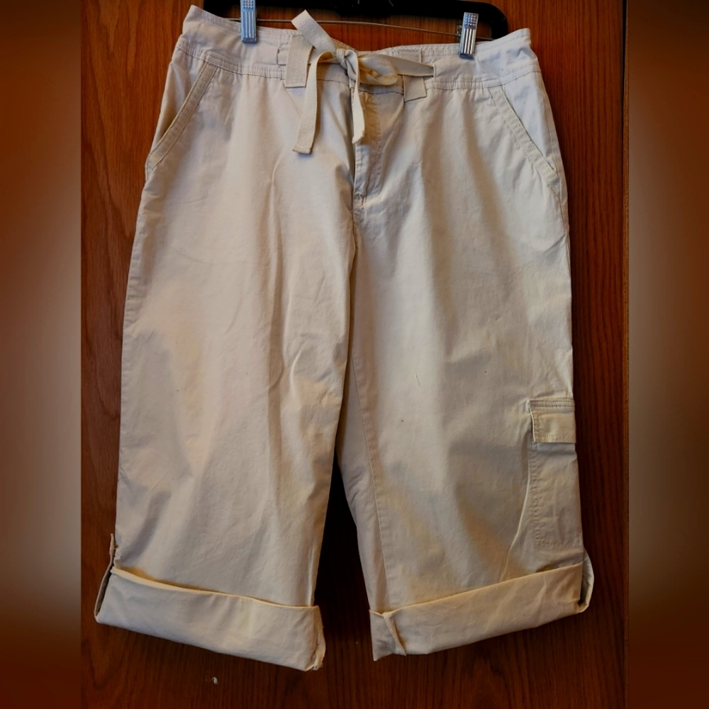 Womens capris
